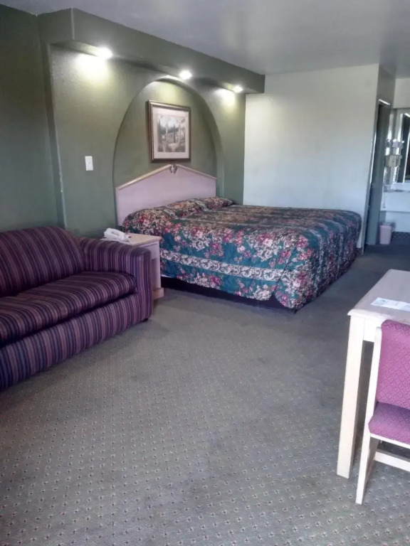 Budget Inn San Antonio Downtown I-10 East