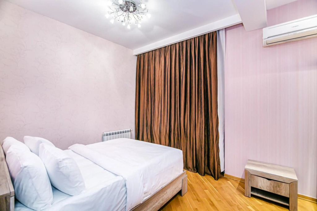 Zarifa Aliyeva str. 28 M63 Daire
