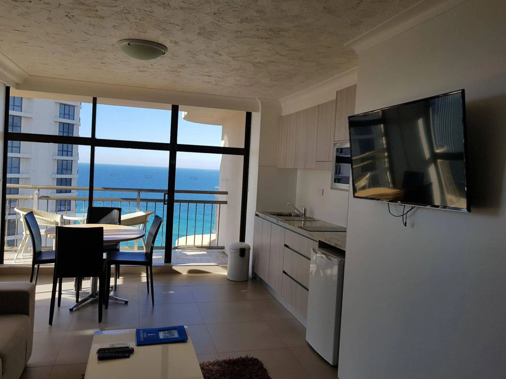 Beachcomber Surfers Paradise