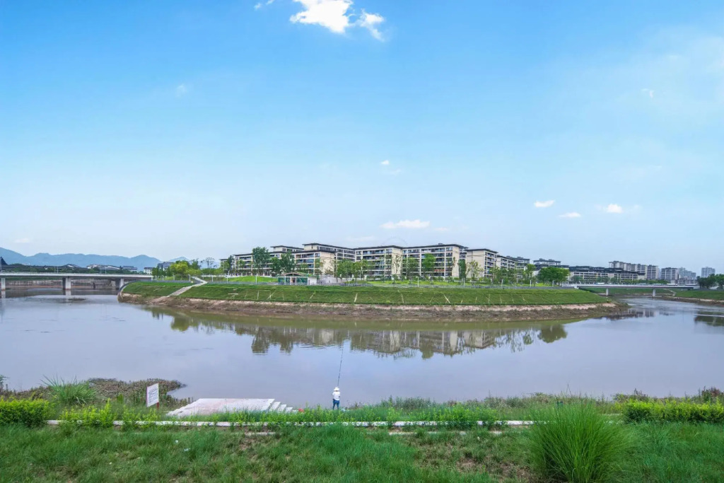 Xidan Hotel (Chongqing Culture Tourism City)