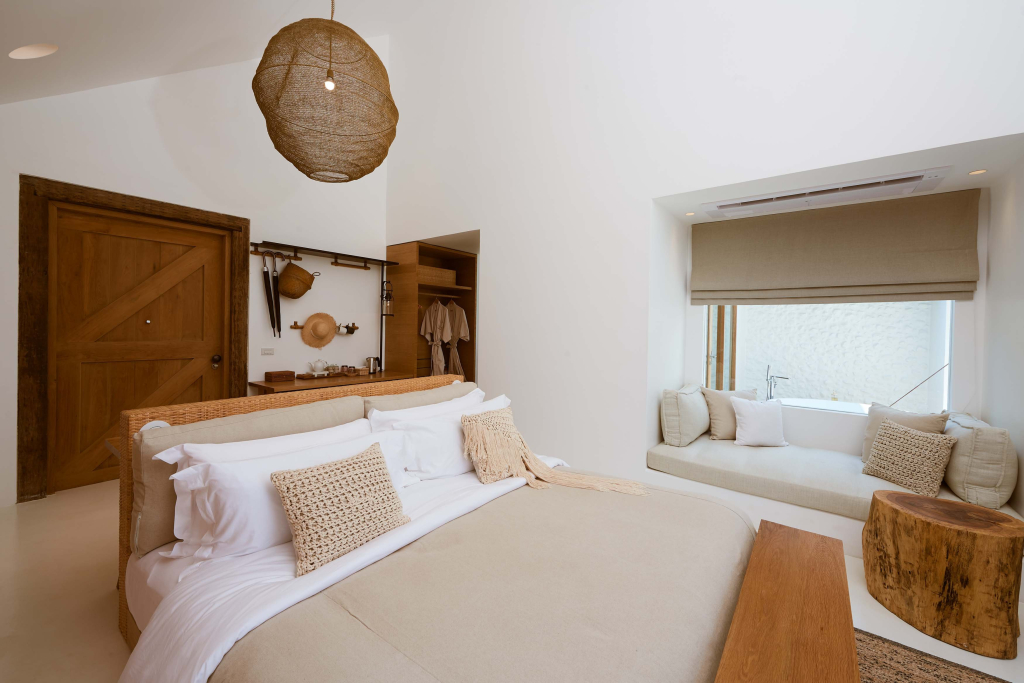 Roukh Kiri Khaoyai, The Centara Collection