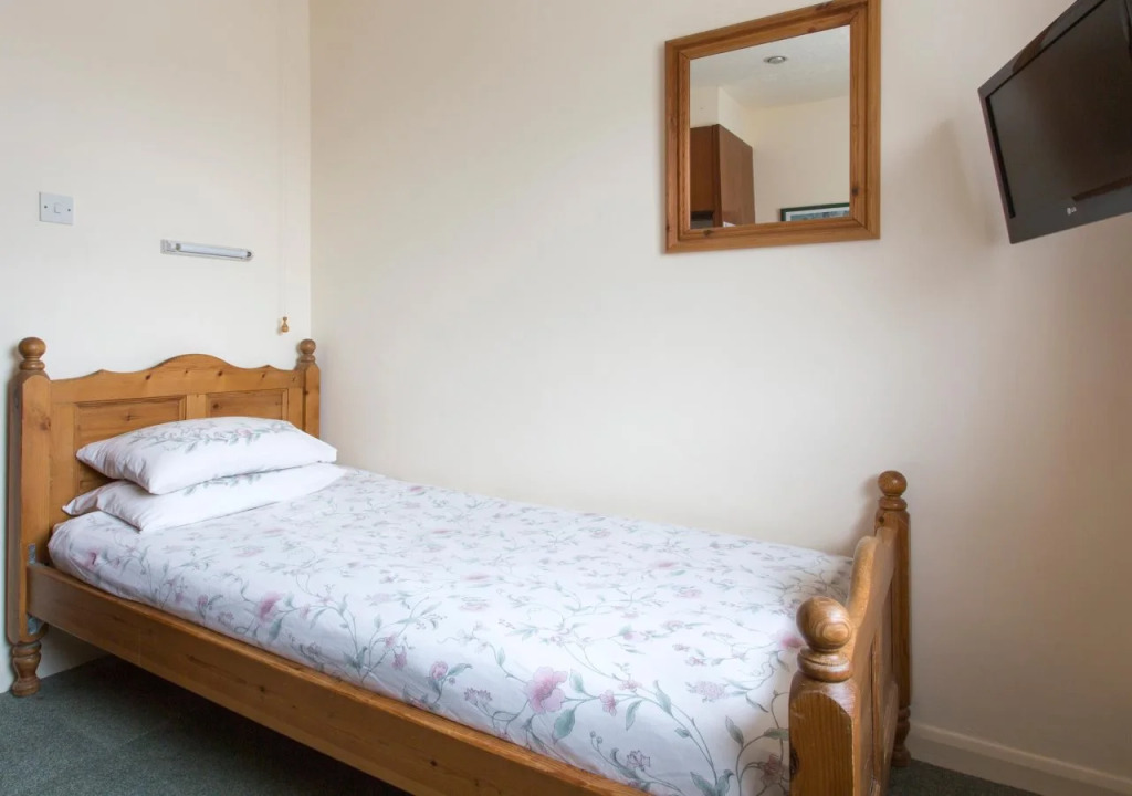 Oakwood Bed and Breakfast Heathrow
