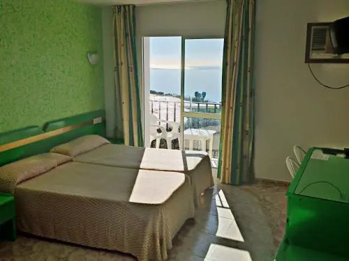 Apartamentos Balcón de Maro