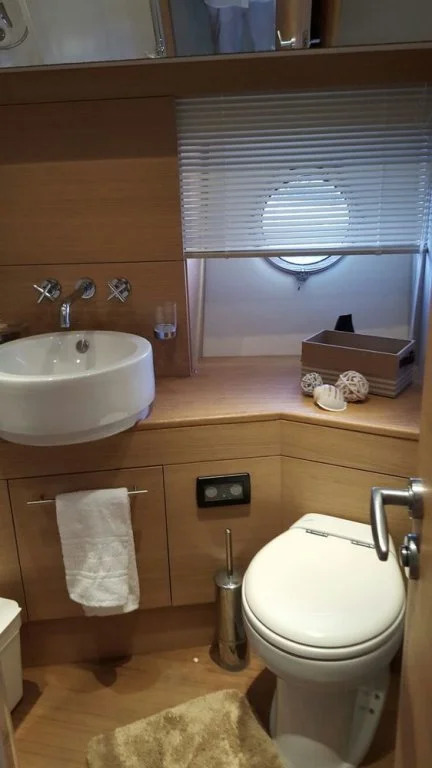 Grey Yacht All Inclusive