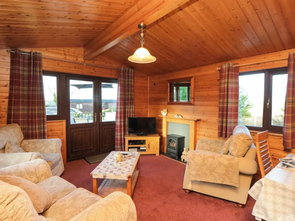 Hawthorne Lodge
