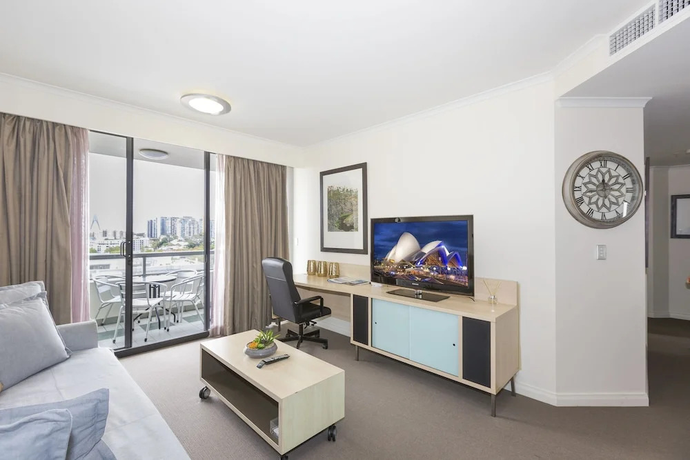 Stunning 2 Bedroom Apartment