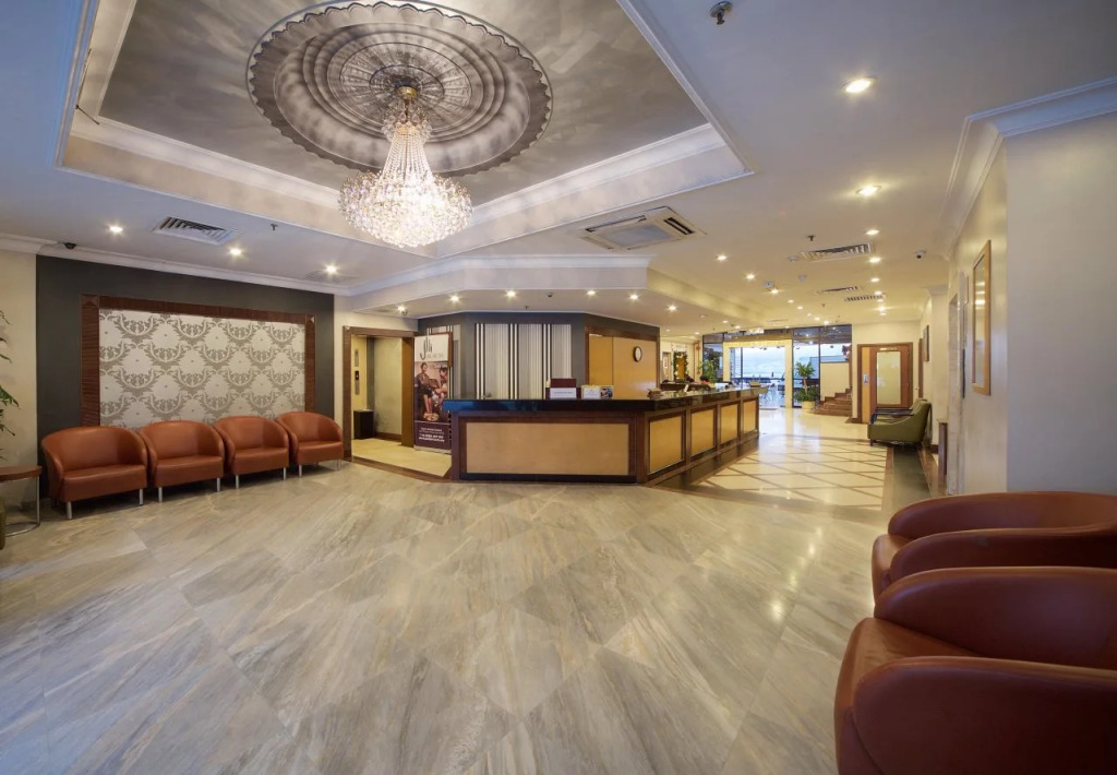 Kinabalu Daya Hotel at Gaya Street