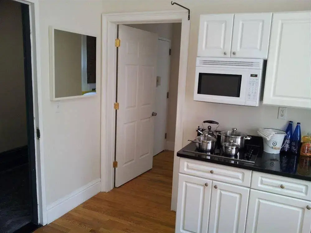 Macy View Apartments