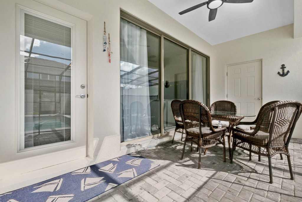5 Bd 45 Ba Windsor At Westside 2402 Td