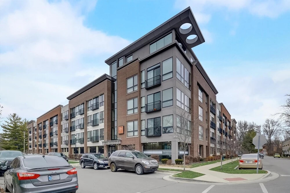 FRONTDESK Park 66 Flats Broad Ripple Indianapolis