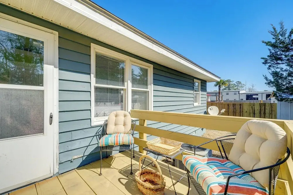 Surf City Coastal Escape w/ Fire Pit