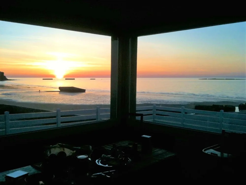 House With 6 Bedrooms in Arromanches-les-bains, With Wonderful sea Vie