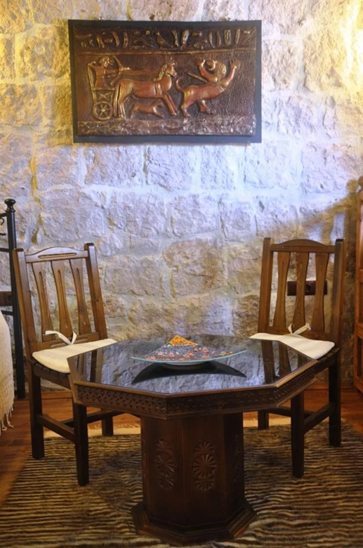 Aravan Evi