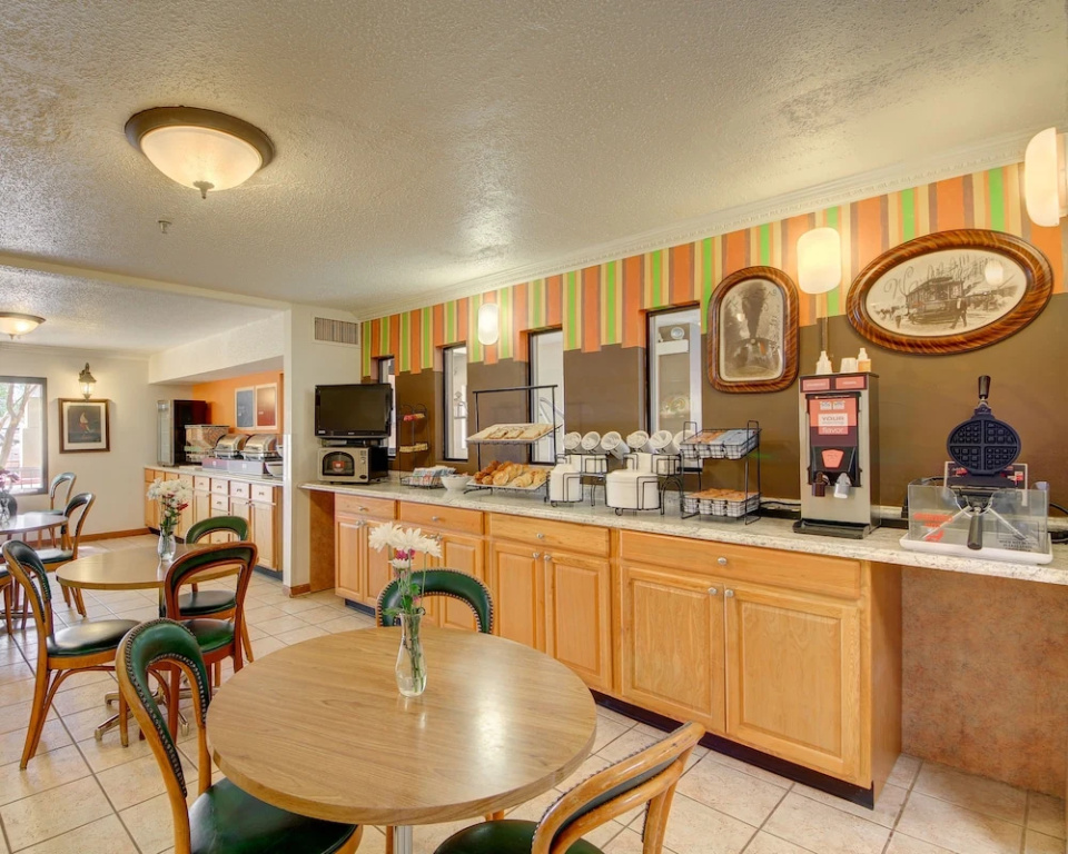 Western Inn and Suites