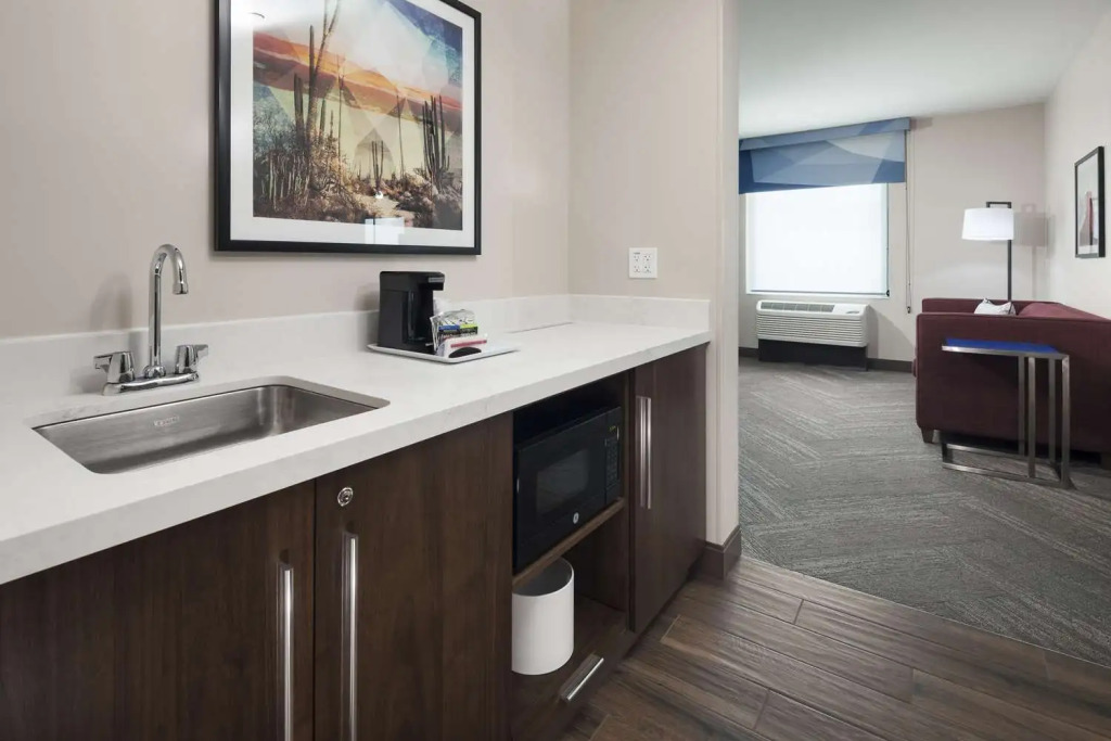 Hampton Inn & Suites Phoenix Downtown