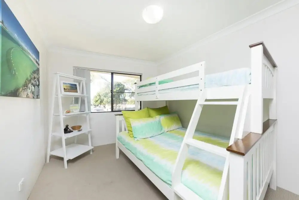 Renas Court Unit 8