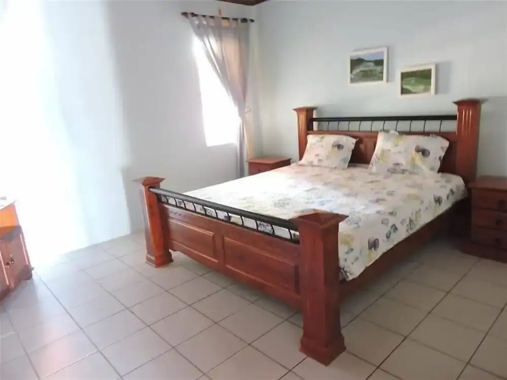 Luxurious Villa with Great Sea View