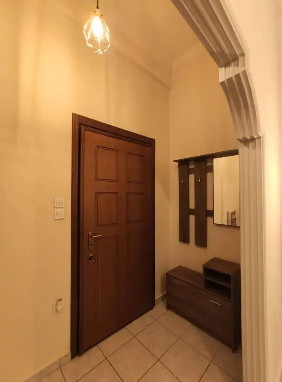 Apartment @Katehaki Metro