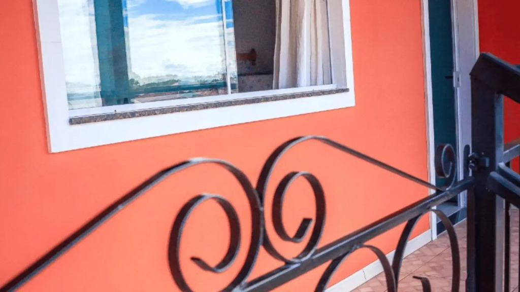 Apartamento confortável e amplo, próximo ao Parque Beto Carrero e praia de Armação