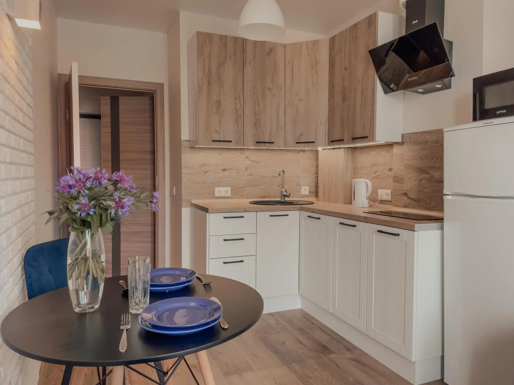 LovelyHome 39 (ЛавлиХоум 39) на улице Каштановая аллея 97