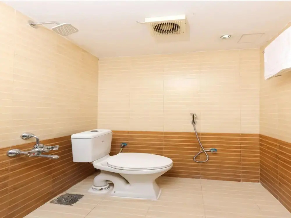 OYO Rooms Poonamallee BLR MAA Highway