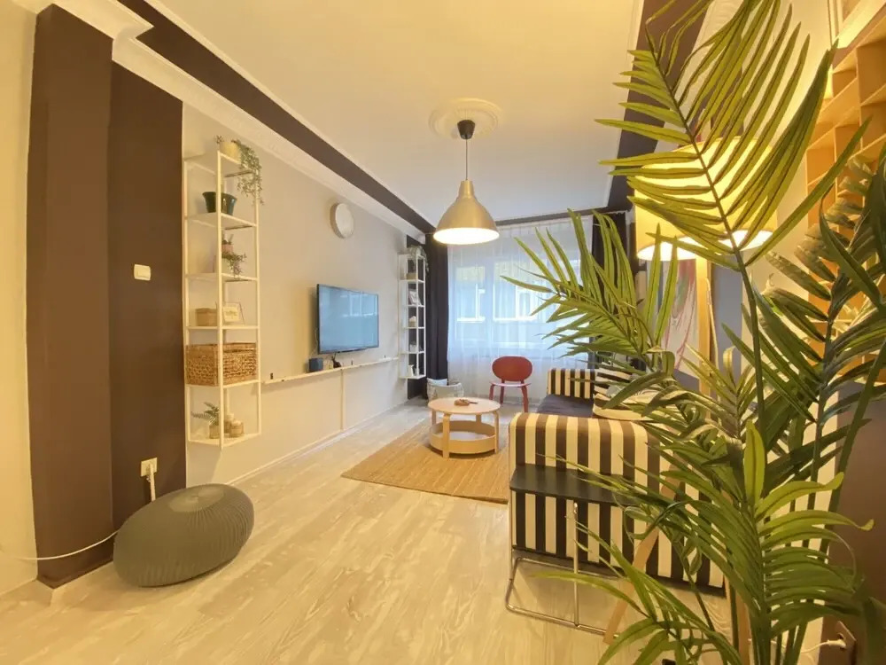 Charming Flat Near Osmanbey Metro Station