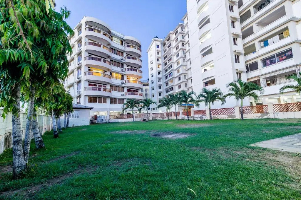 3 bedroom beach front apartment by Vee Homes Kenya