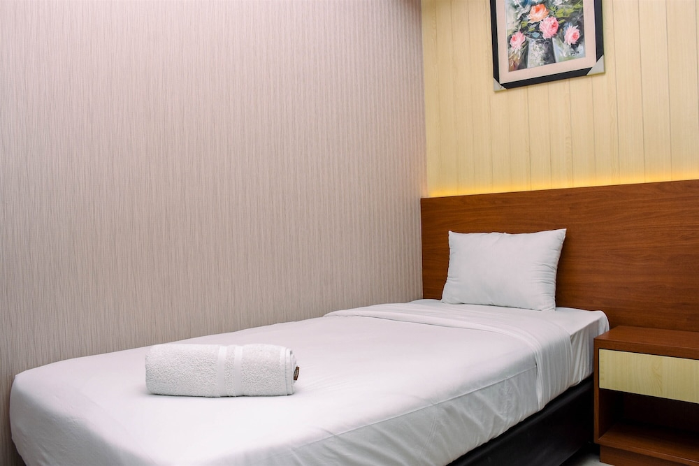 Spacious And Cozy 2Br Grand Kamala Lagoon Apartment