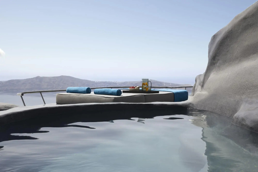 Kivotos Santorini - Preferred Hotels & Resorts