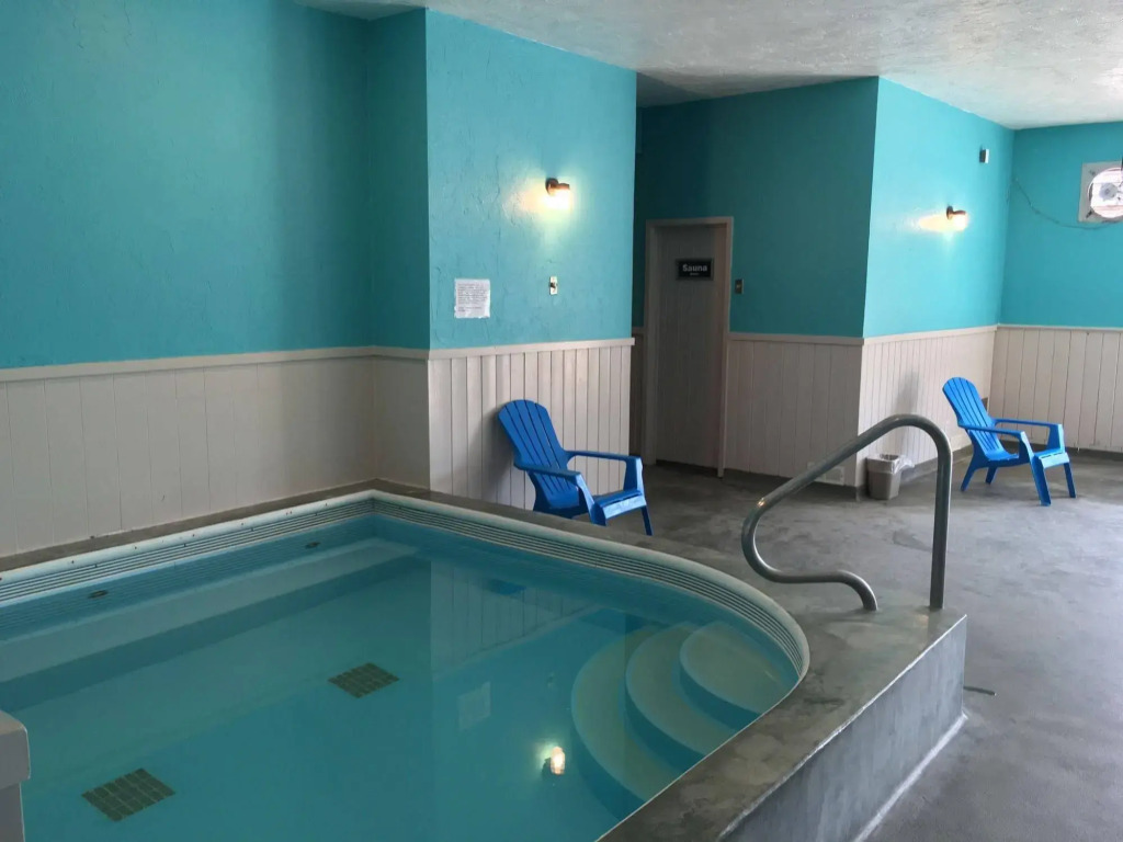 Fairway Inn