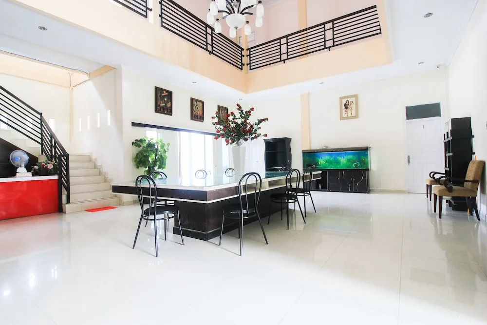 Tiaz Homestay by OYO Rooms