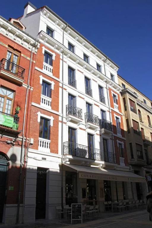 Principia Suites