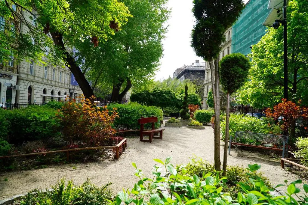 Liszt Ferenc LONG-TERM BUDGET Apartments