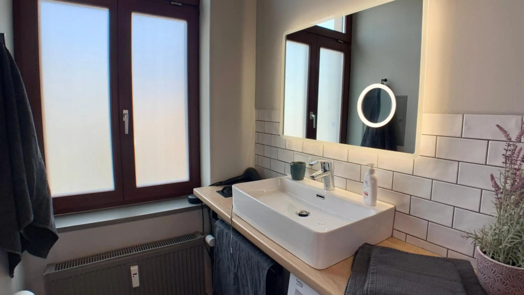 cosy and modern in vibrant west leipzig