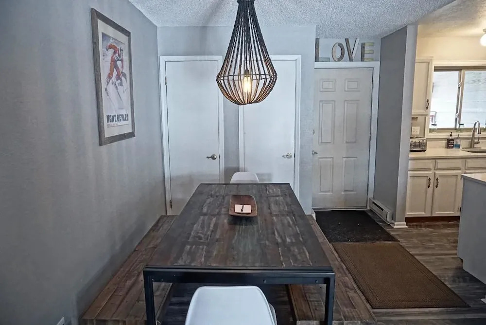 Shadow Run C-305 (381317) - 3 Br Condo
