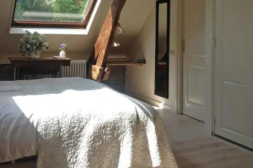 AnneliesPlace to B& B