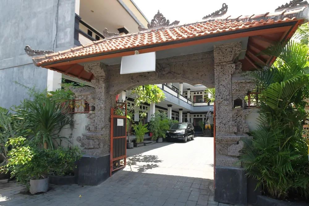 Airy Eco Kuta Bypass Ngurah Rai Gang Patasari 2 Bali