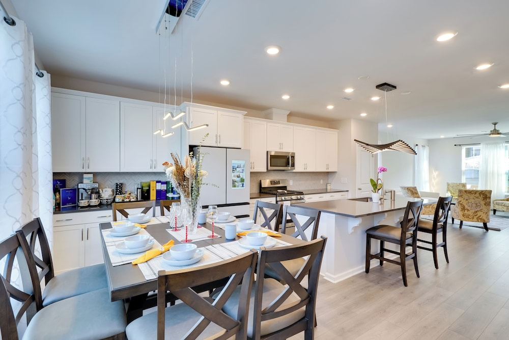 Durham Vacation Rental w/ Community Pools