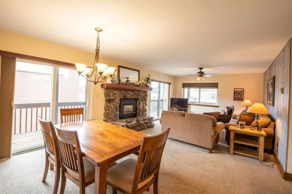 Evergreen - 2 Br Condo