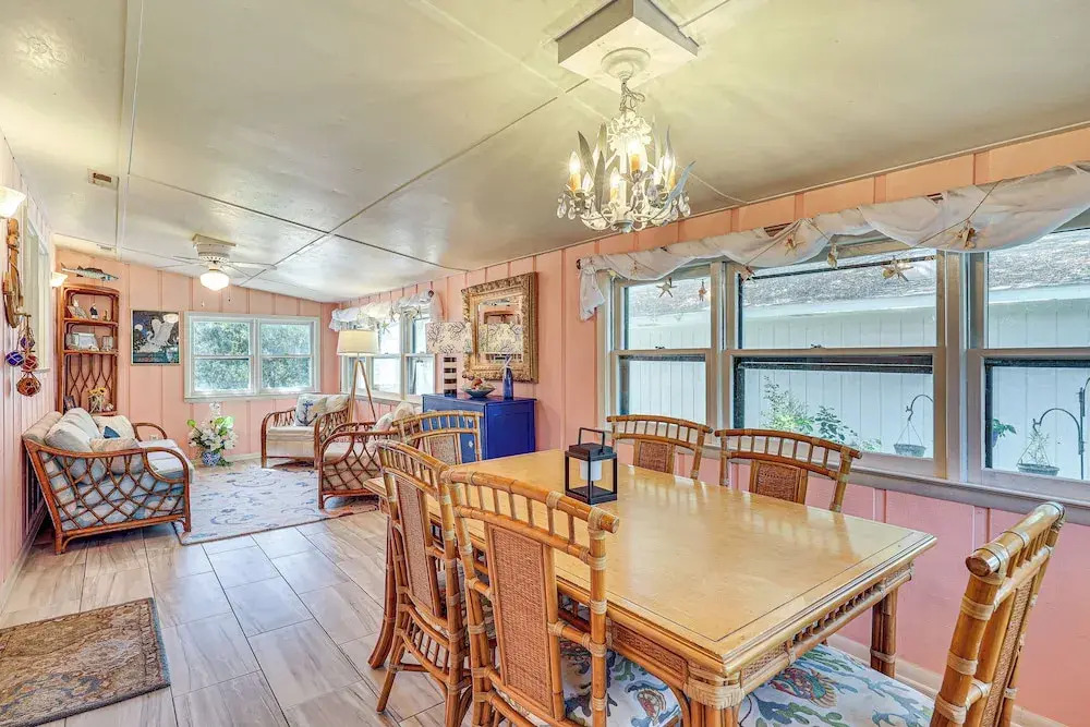 'reel Blessed' Topsail Beach Home w/ Private Dock!