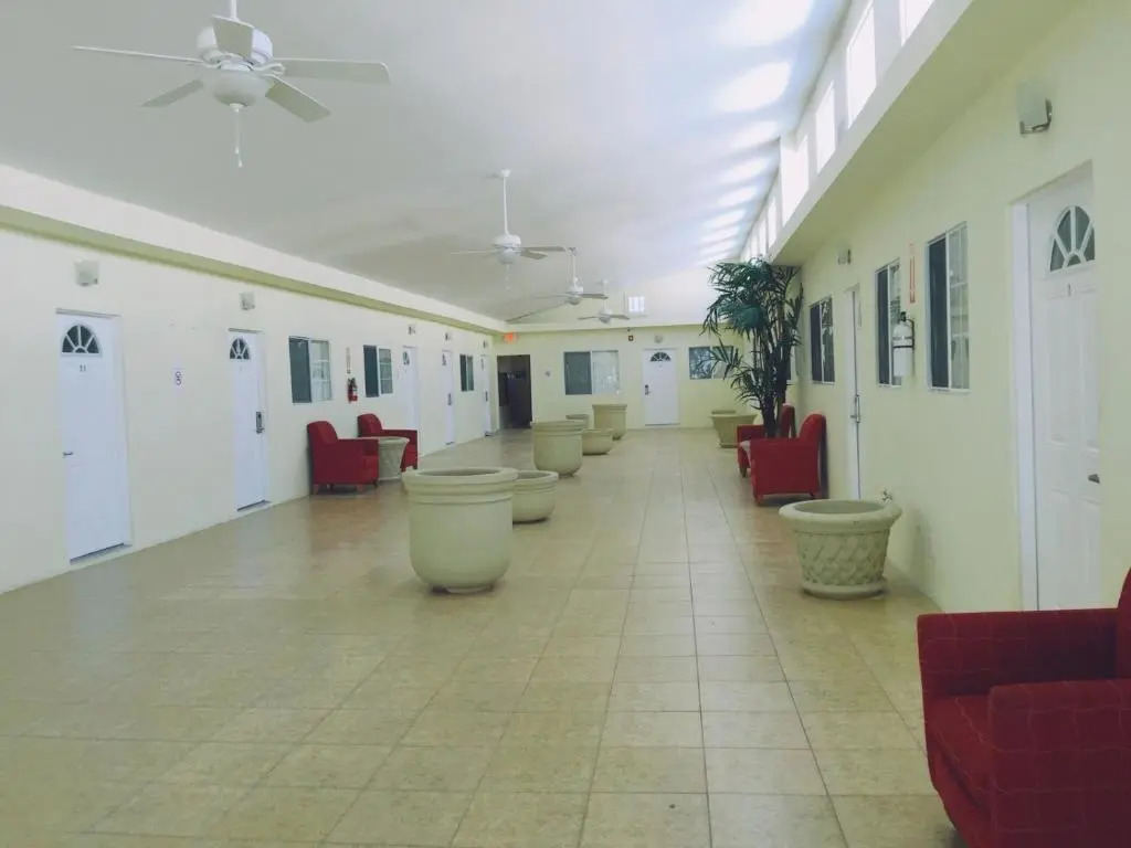 Europa Inn & Suites