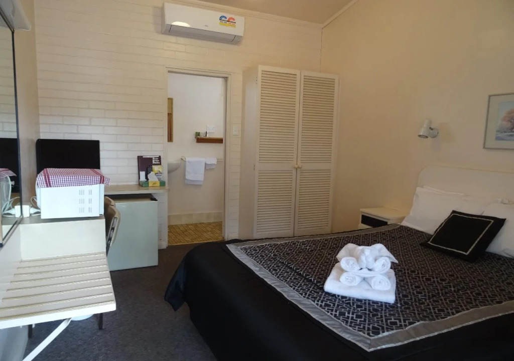 Memphis Motor Inn- UNDER NEW MANAGEMENT
