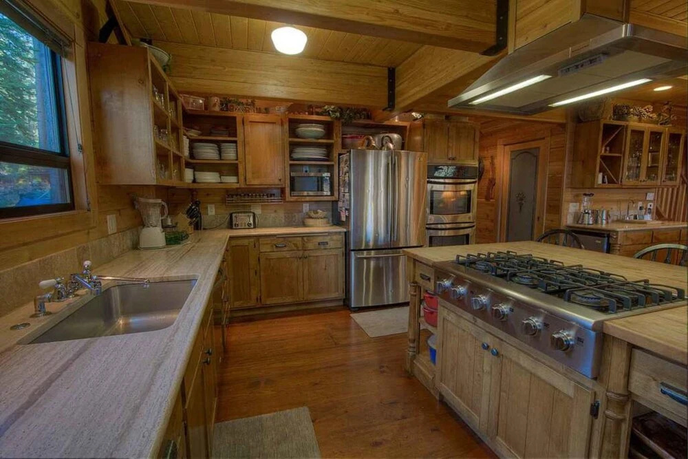 Smokey Joes cabin