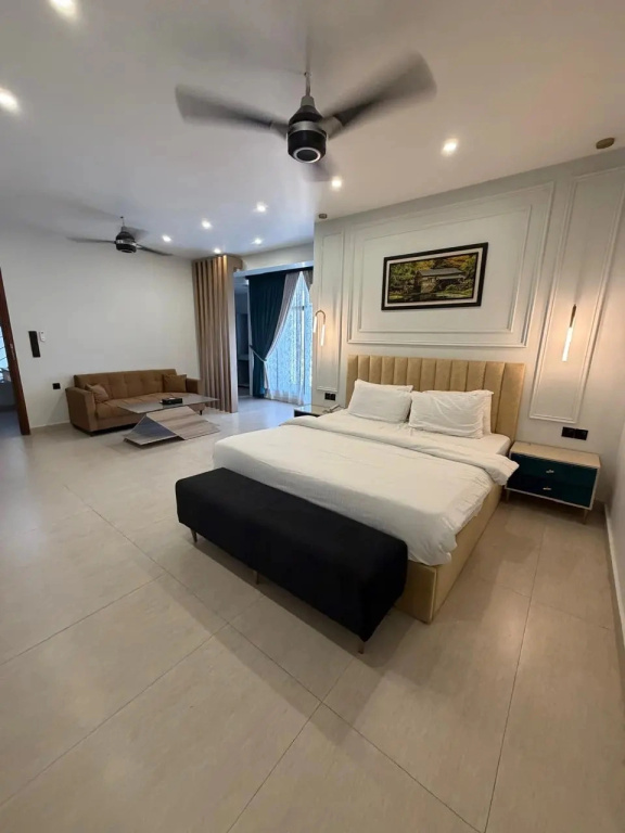 Seashell Legacy Hotel