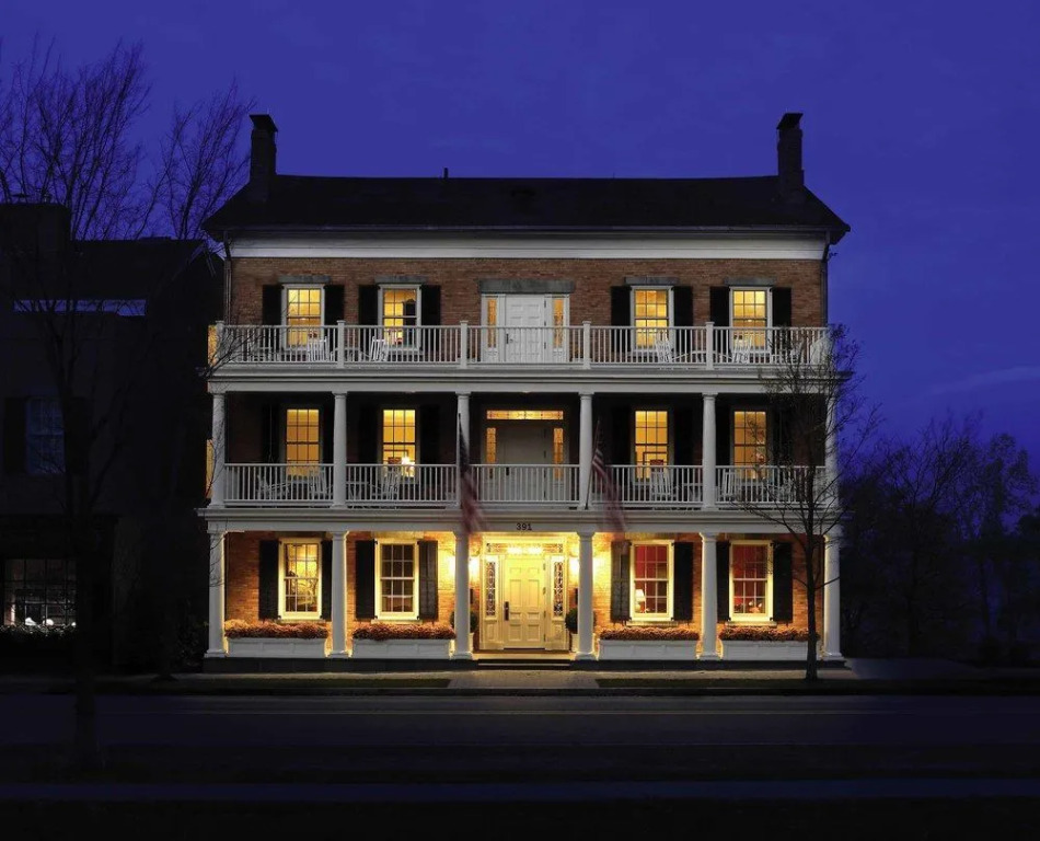 Inns of Aurora Resort & Spa