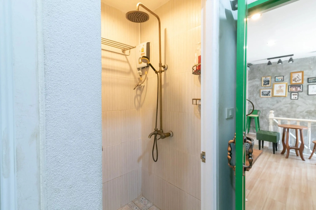 Ratana Boutique Hostel