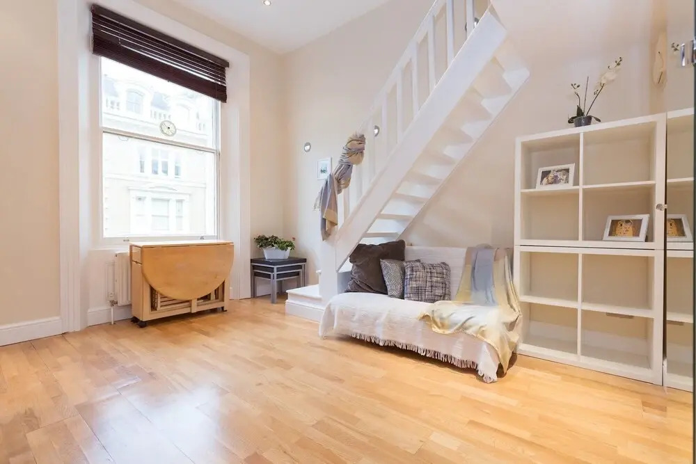 23/43 Stunning Mezzanine Studio in Notting Hill