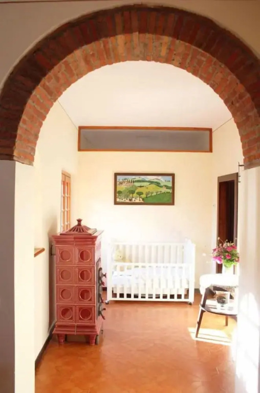 Beautiful Private Villa for 10 People with Private Pool, WIFI, TV, Pets Allowed and Parking