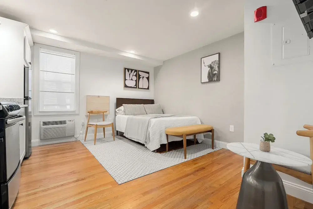 Hygge House Suites