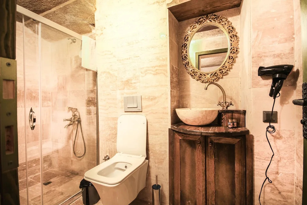 Casia Cave Suites